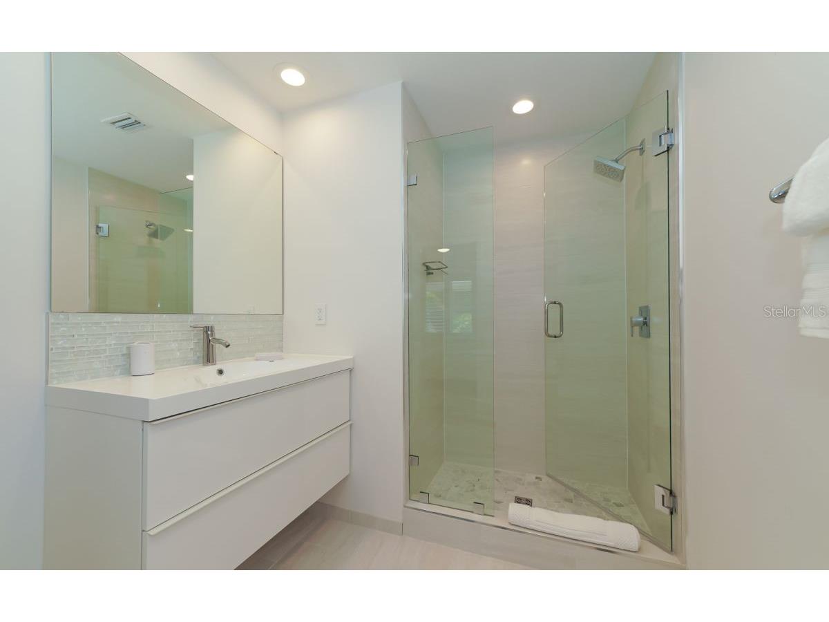 228 Van Buren Drive Sarasota FL 34236 A4619895 image29