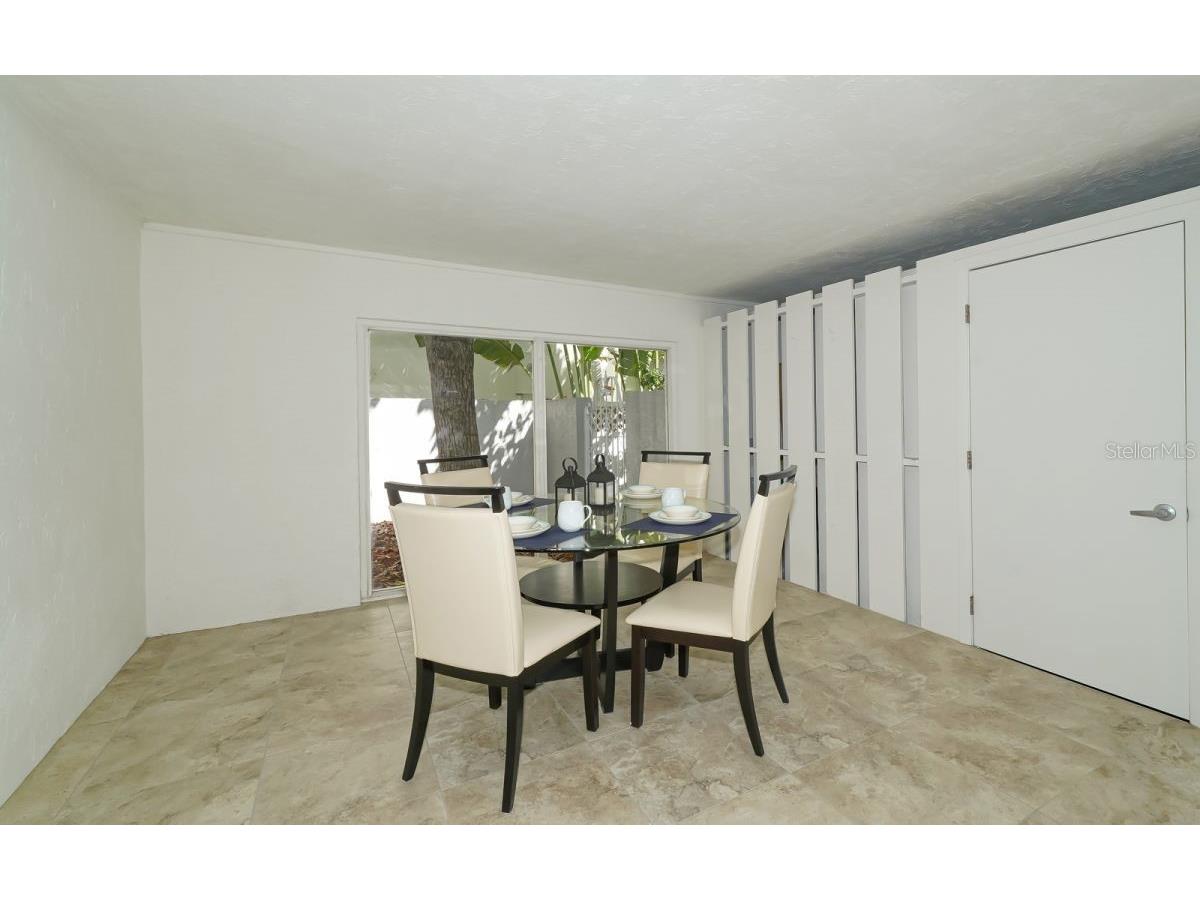 228 Van Buren Drive Sarasota FL 34236 A4619895 image32