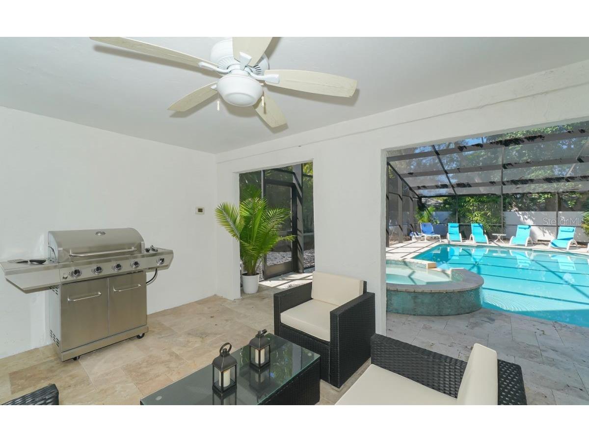 228 Van Buren Drive Sarasota FL 34236 A4619895 image33