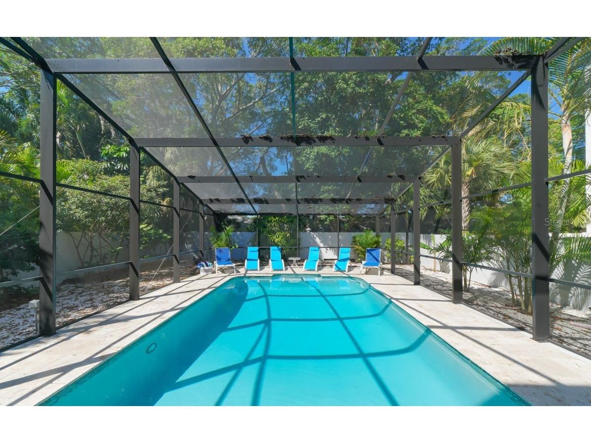 228 Van Buren Drive Sarasota FL 34236 A4619895 image40