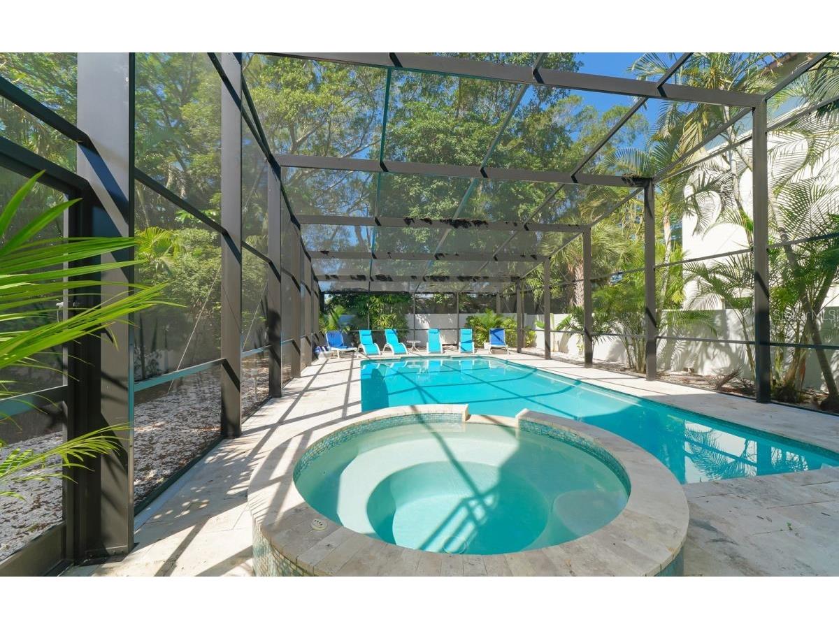 228 Van Buren Drive Sarasota FL 34236 A4619895 image41