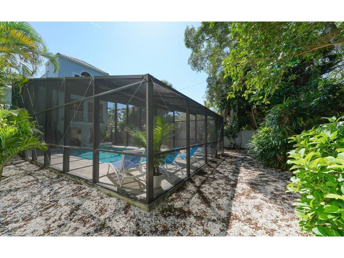 228 Van Buren Drive Sarasota FL 34236 A4619895 image44