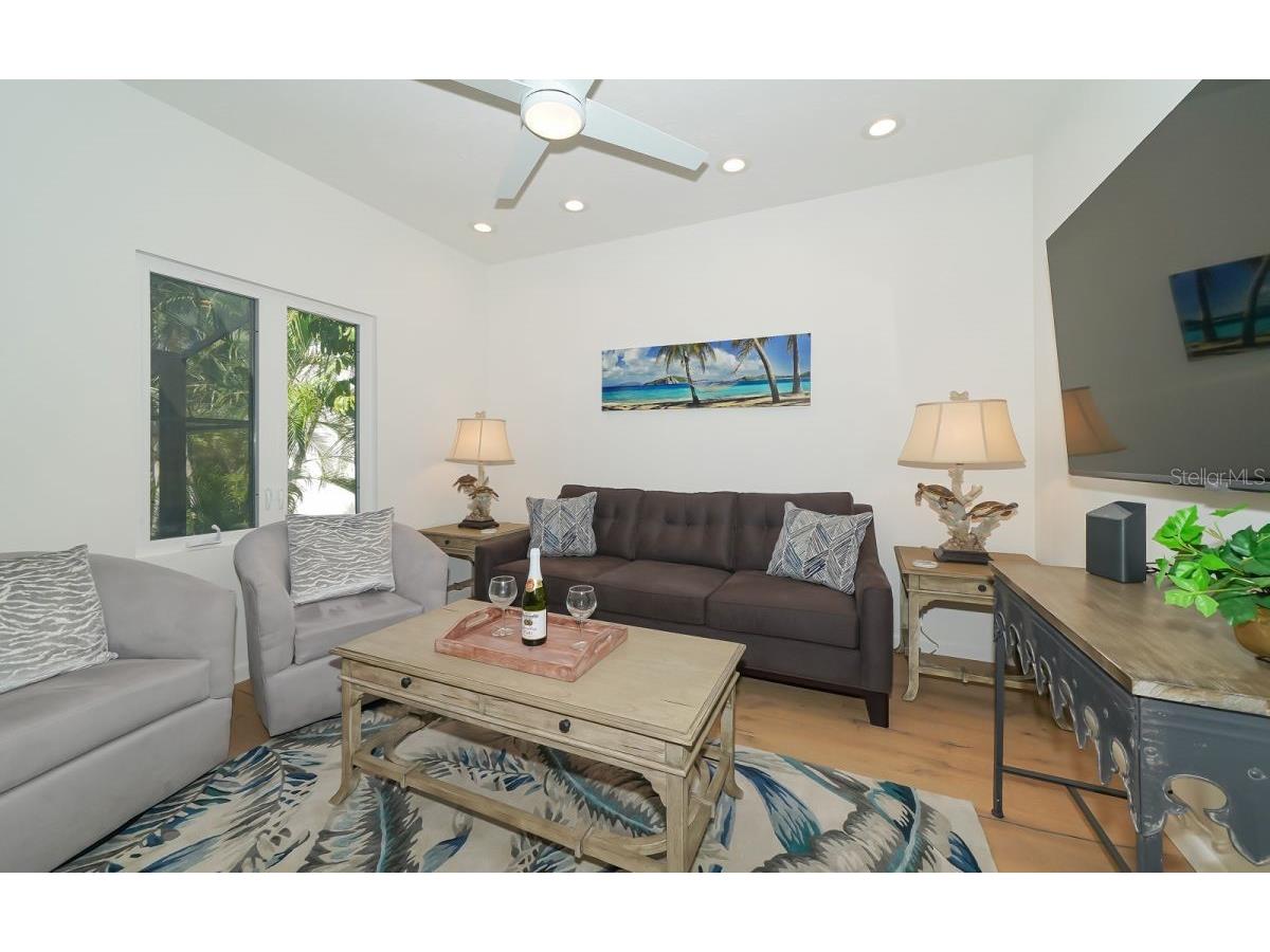 228 Van Buren Drive Sarasota FL 34236 A4619895 image9