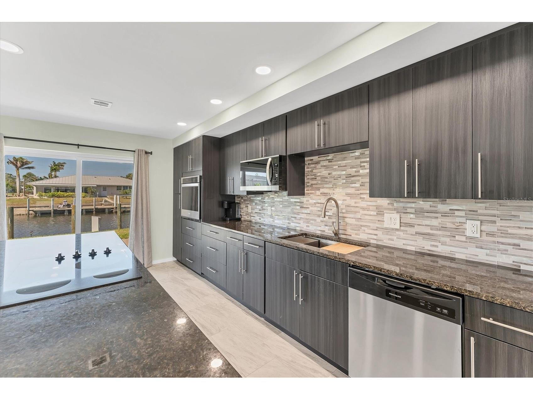 2280 Bayview Road Punta Gorda FL 33950 C7521674 image15