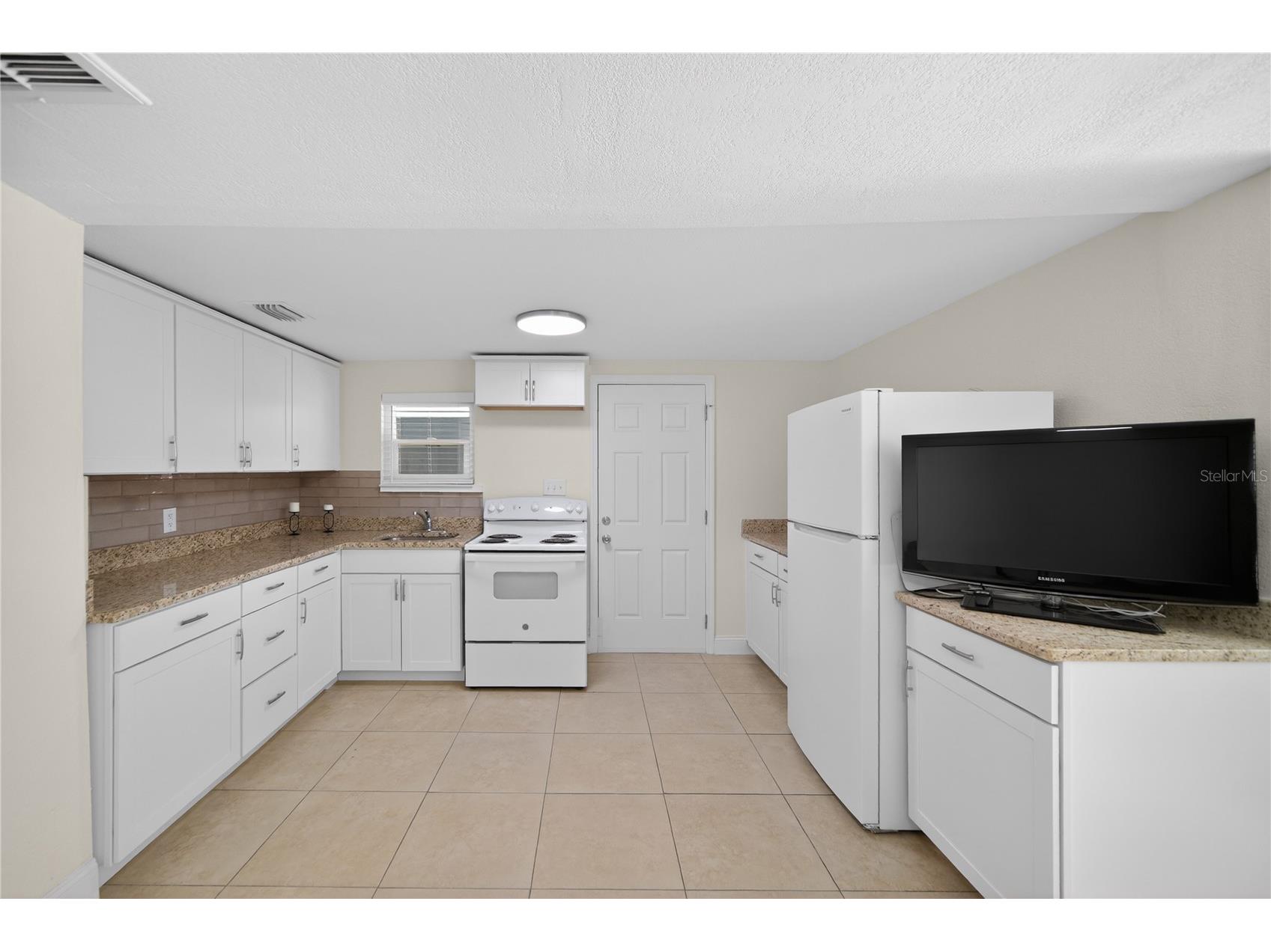 2280 Norwell Avenue Orlando FL 32806 V4949217 image10