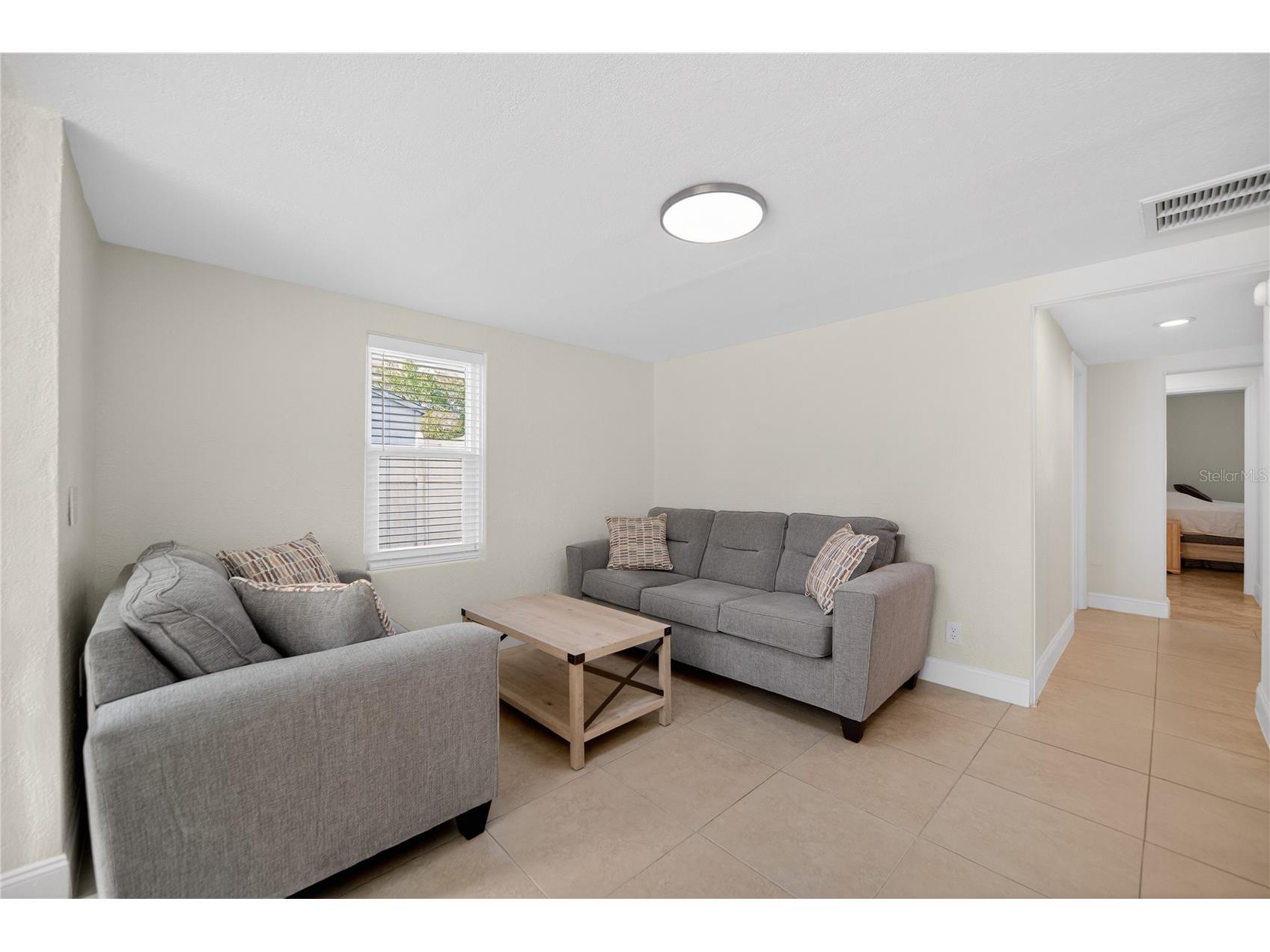 2280 Norwell Avenue Orlando FL 32806 V4949217 image8