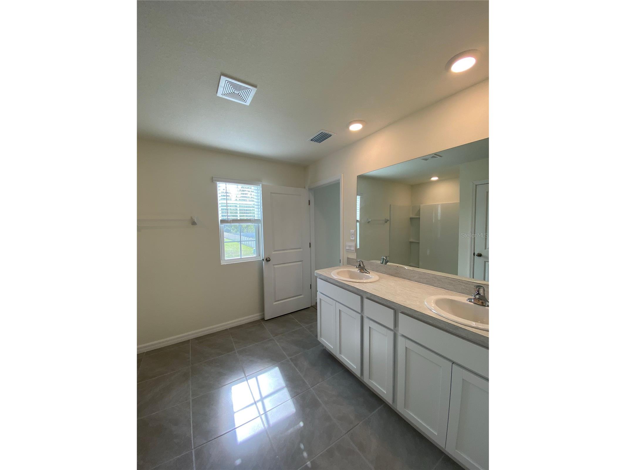 2280 NW 246 Terrace Newberry FL 32669 OM721129 image24