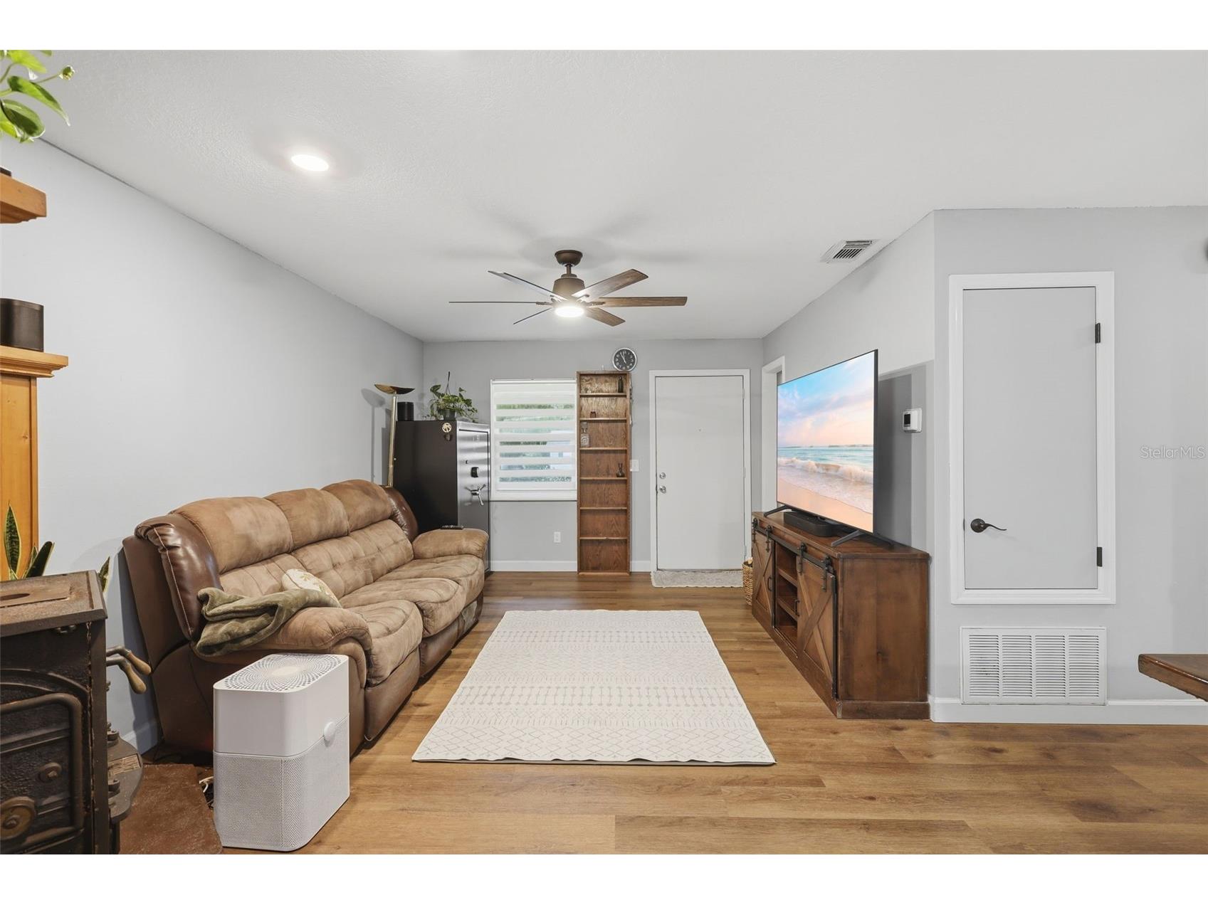 2280 Spring Hollow Drive Orange City FL 32763 V4949412 image3