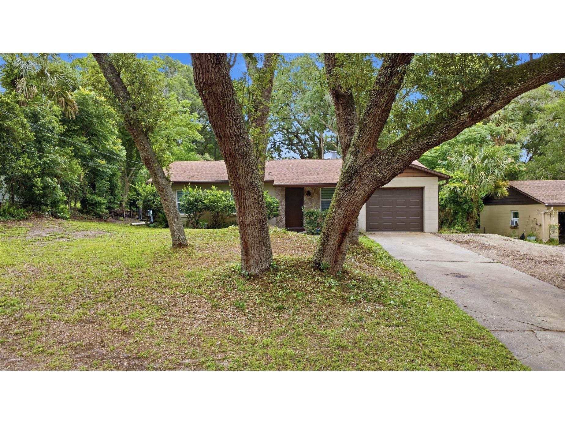 2280 Spring Hollow Drive Orange City FL 32763 V4949412 image37