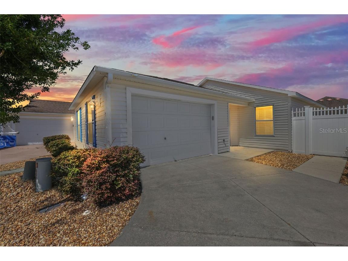 2281 Crestview Street The Villages FL 32162 G5087579 image1