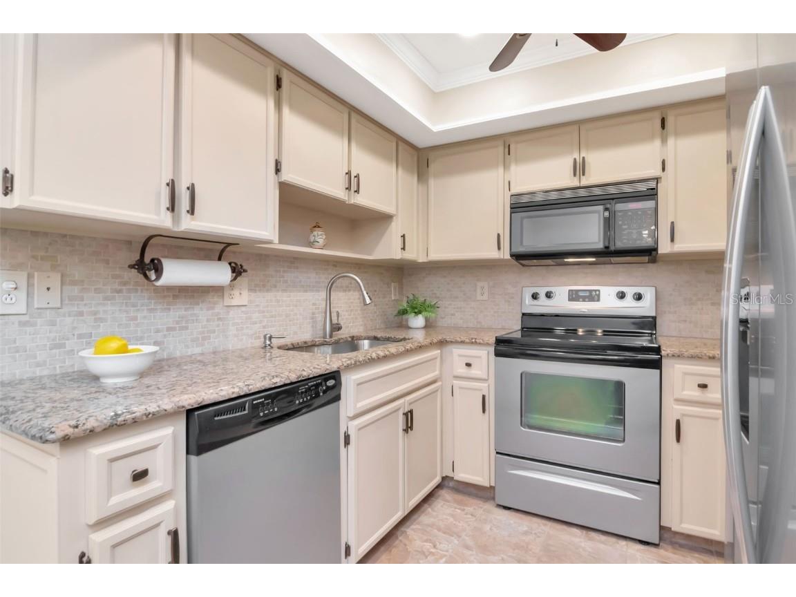 2281 Shelly Drive #D Palm Harbor FL 34684 - LAKE TARPON TB8443851 image17