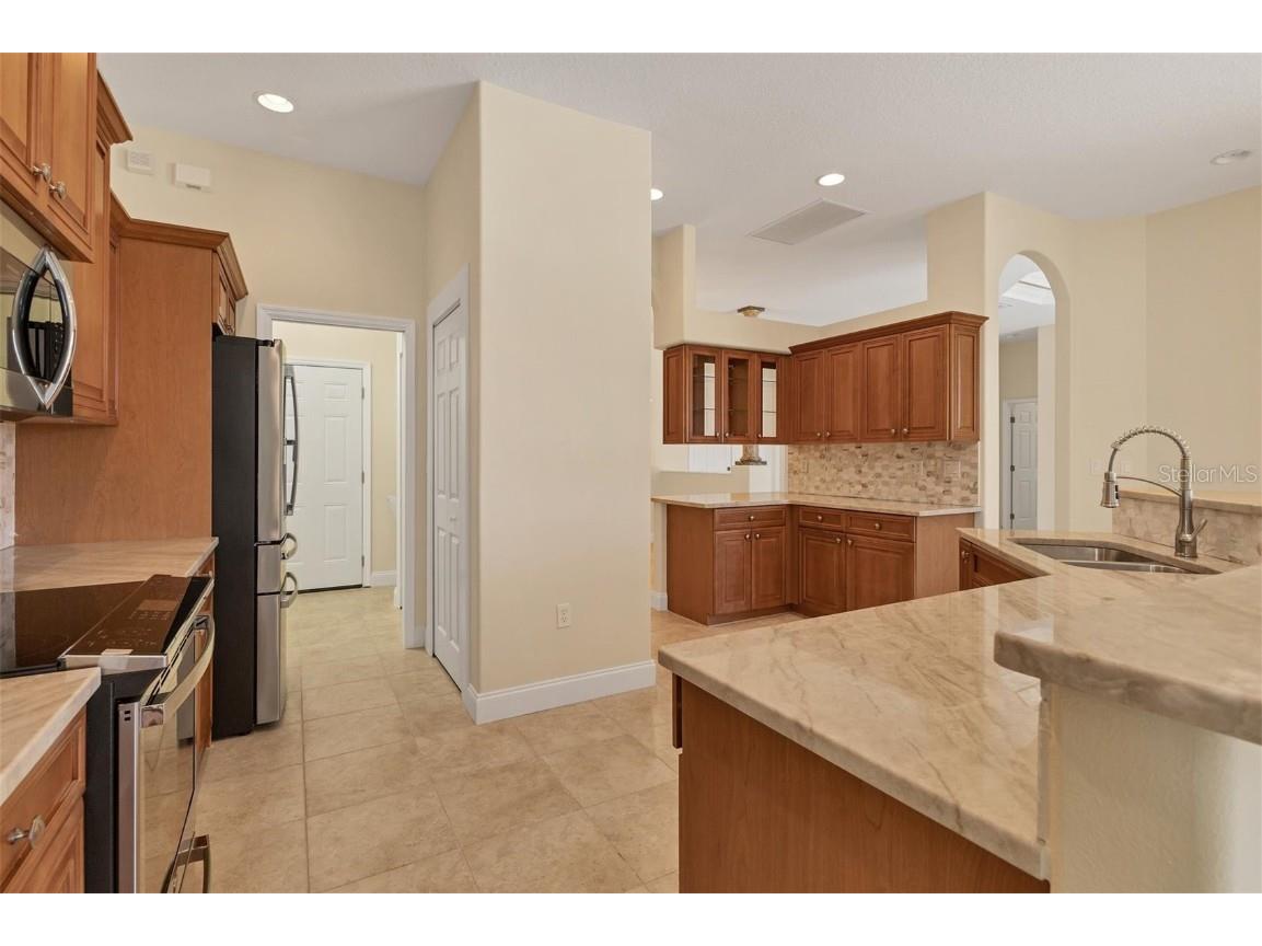 2281 Vintage Street Sarasota FL 34240 A4644817 image14