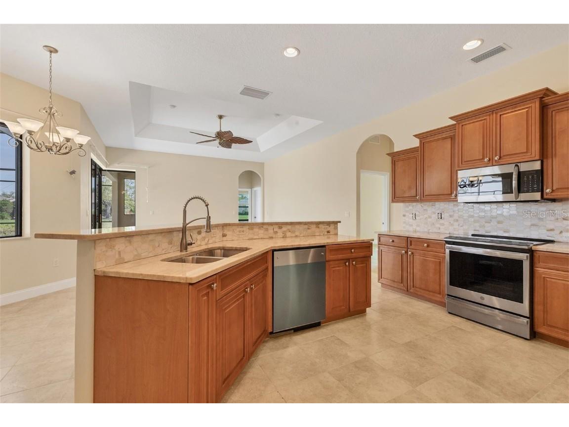 2281 Vintage Street Sarasota FL 34240 A4644817 image16