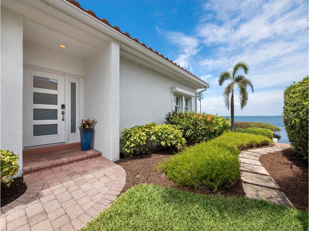 2282 Harbour Court Drive Longboat Key FL 34228 A4650298 image1