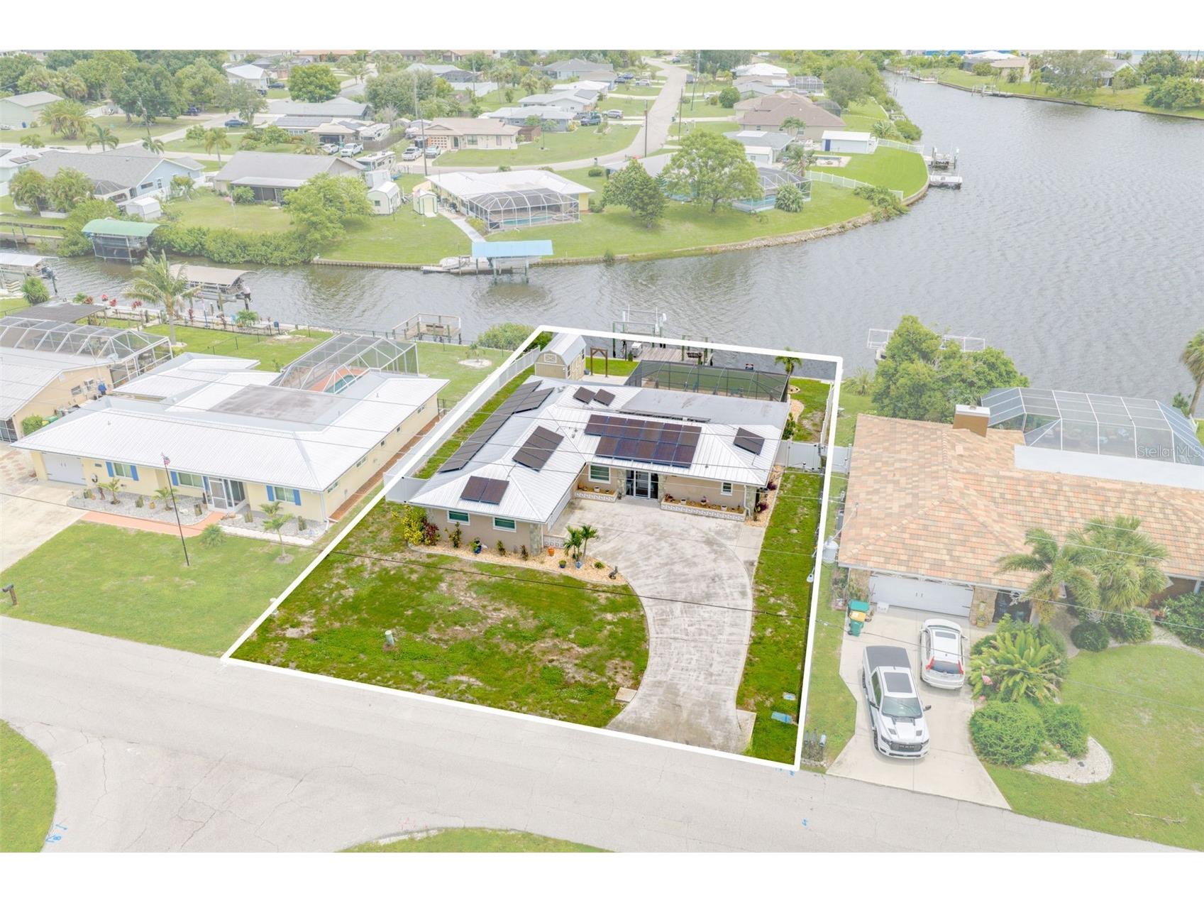 2284 Broad Ranch Drive Port Charlotte FL 33948 - CRESTVIEW WATERWAY C7528513 image3