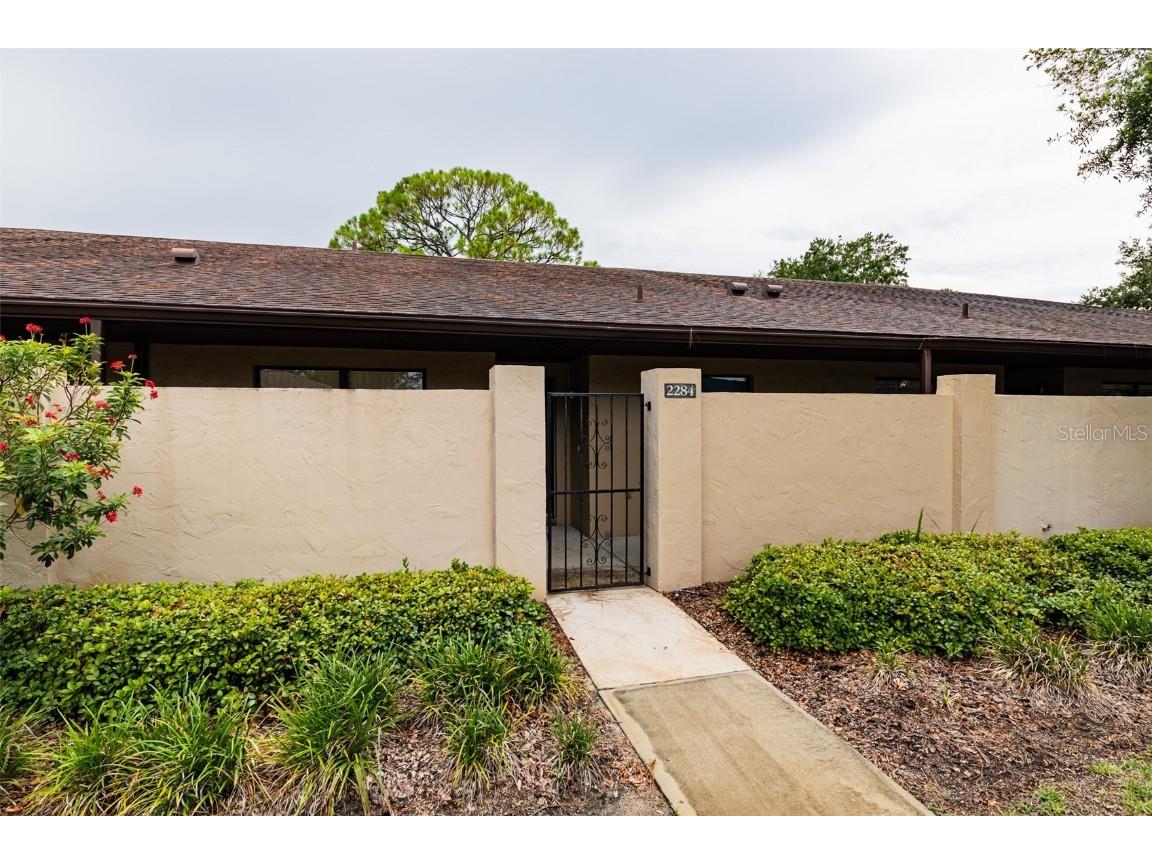 2284 Firestone Place Winter Haven FL 33884 P4926591 image1