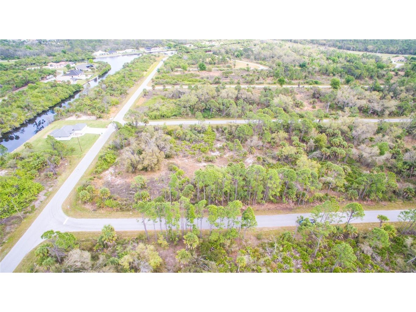 2284 Patrick Street Port Charlotte FL 33953 C7489275 image4