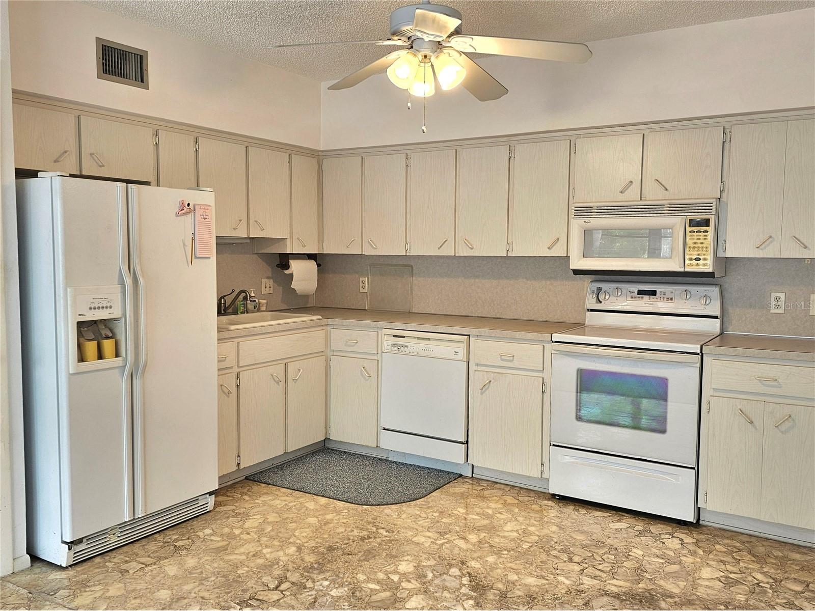 2284 Philippine Drive #39 Clearwater FL 33763 TB8518895 image3