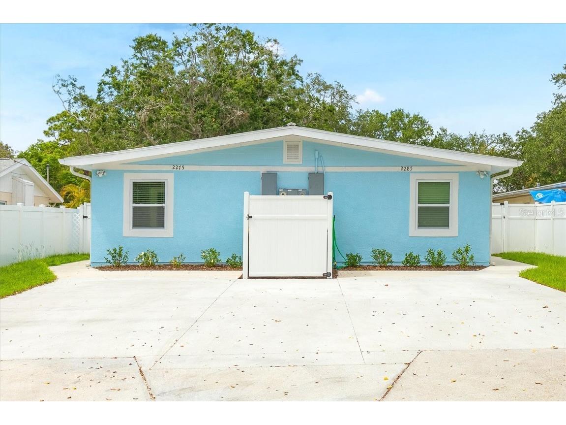 2285 Browning Street Sarasota FL 34237 A4568793 image1