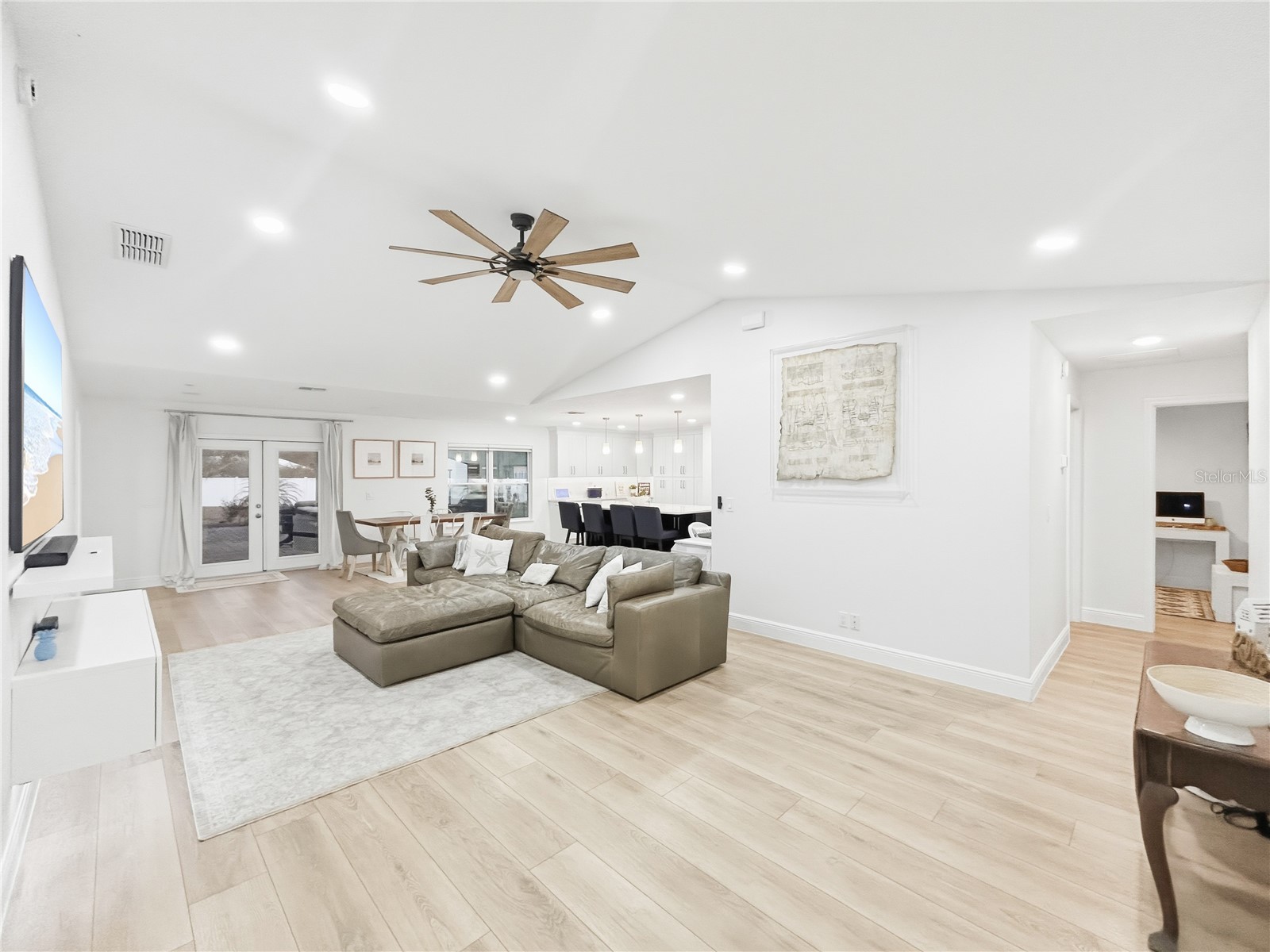 2285 Fox Wood Court Saint Cloud FL 34771 O6386188 image2