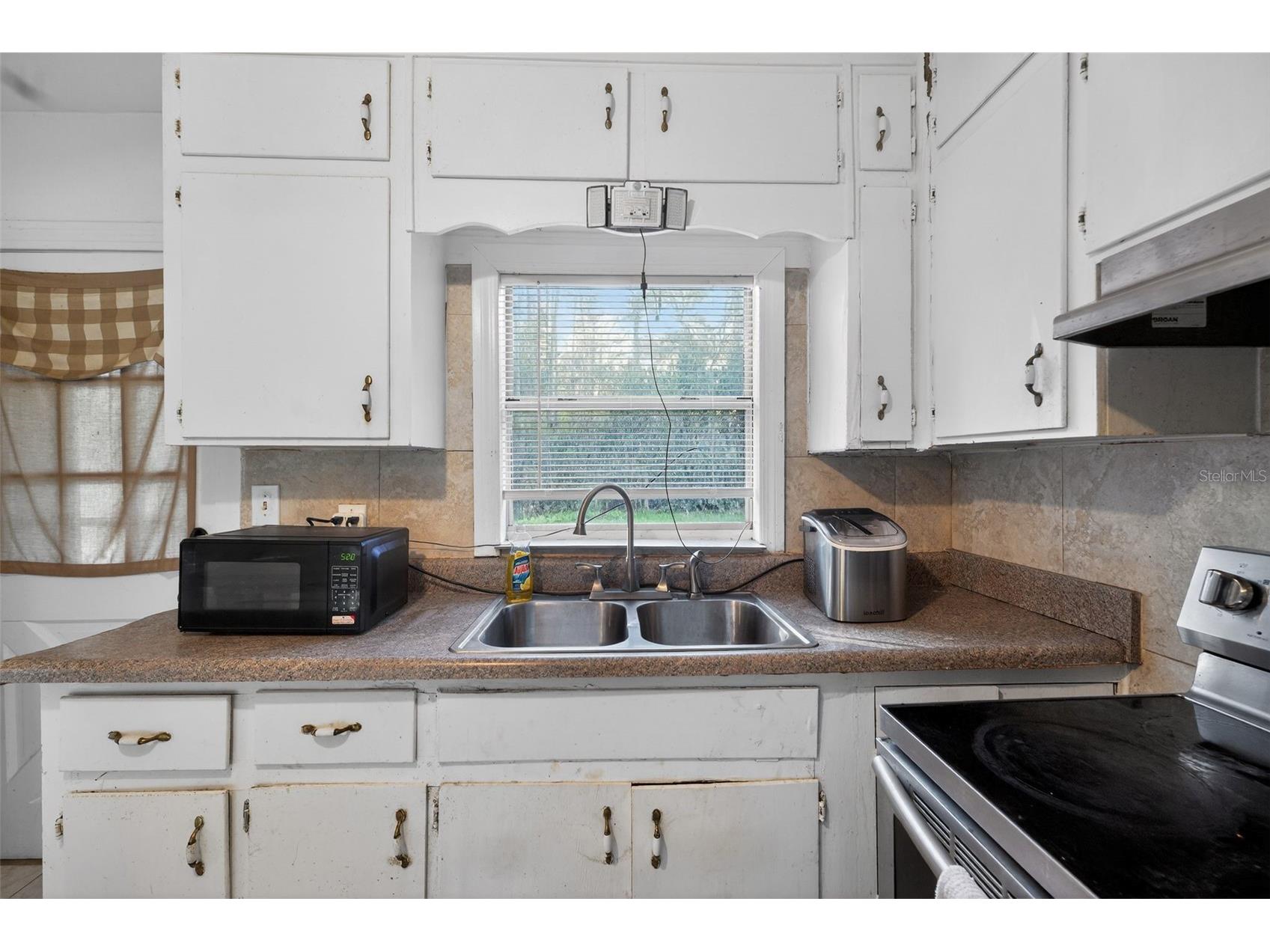 2285 Lake Drive Jacksonville FL 32246 TB8487202 image26