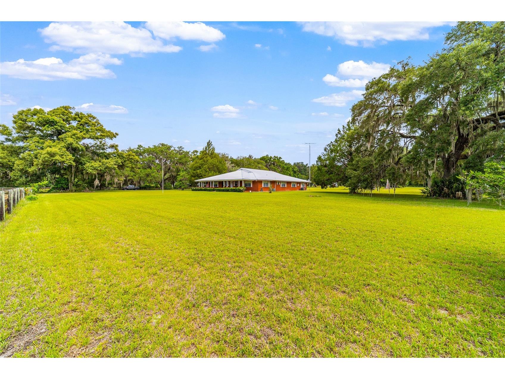 2285 W Highway 318 Citra FL 32113 OM726329 image3