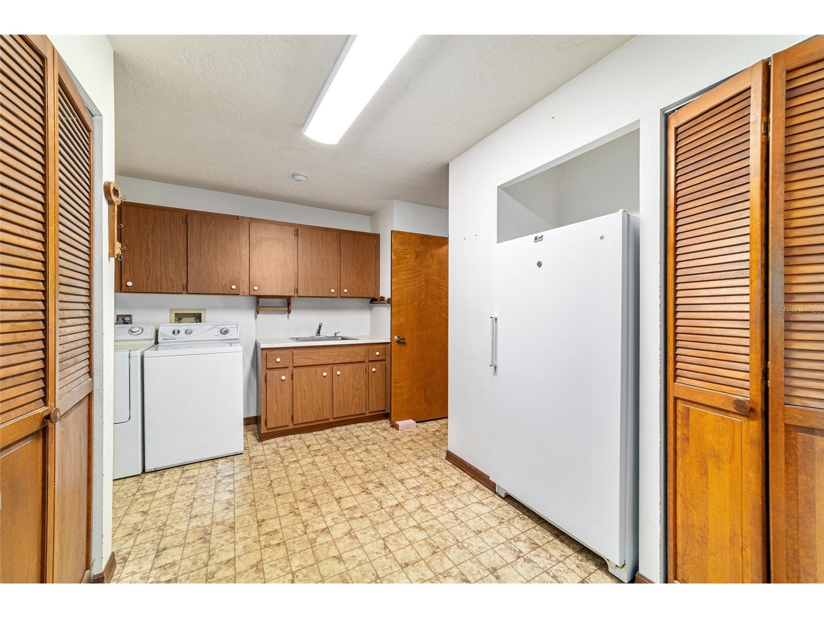 2285 W Highway 318 Citra FL 32113 OM726329 image67