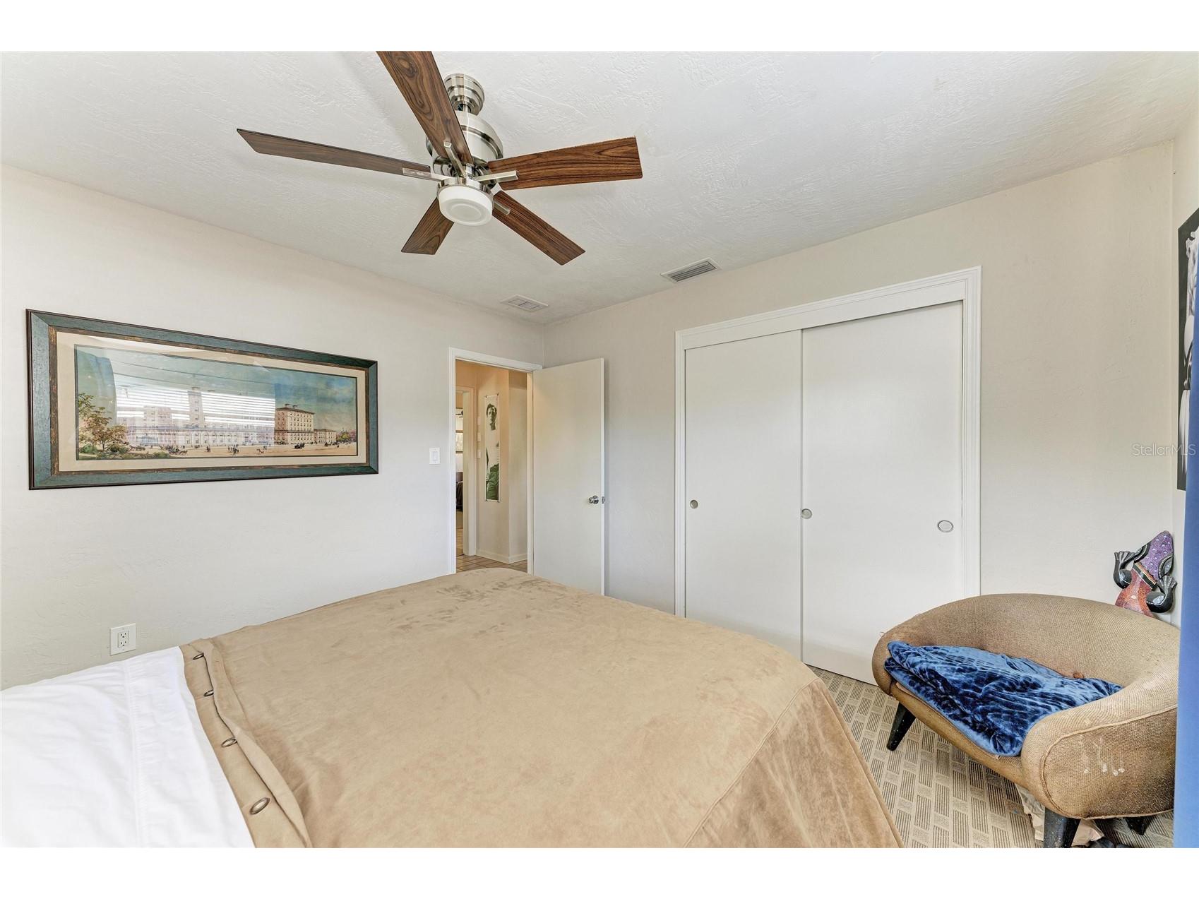2286 Hyde Park Street Sarasota FL 34239 A4689801 image13