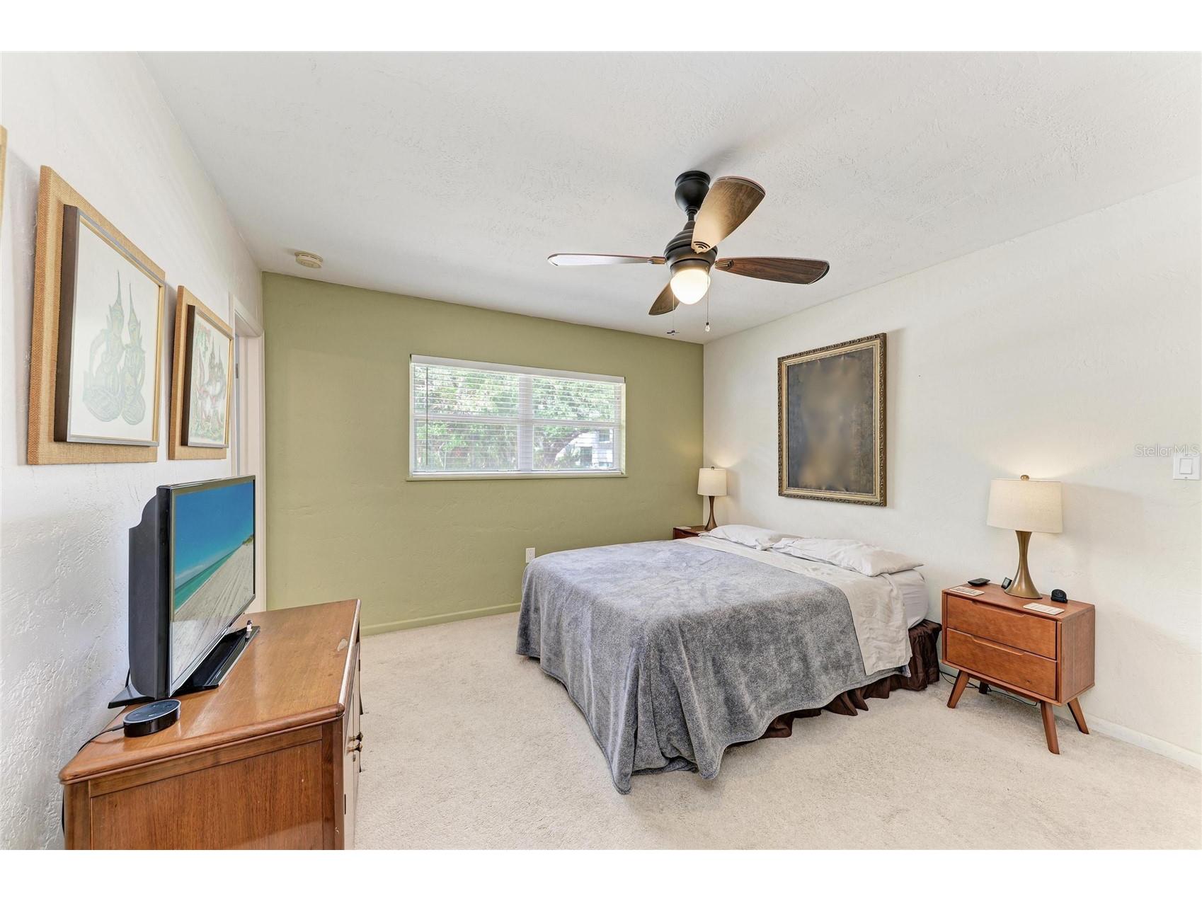 2286 Hyde Park Street Sarasota FL 34239 A4689801 image18