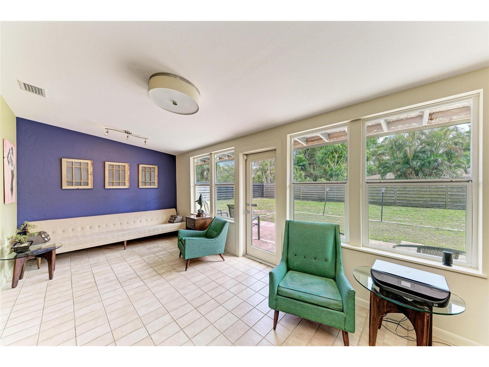 2286 Hyde Park Street Sarasota FL 34239 A4689801 image27