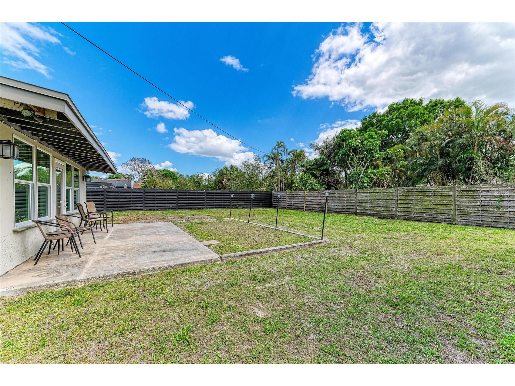 2286 Hyde Park Street Sarasota FL 34239 A4689801 image35