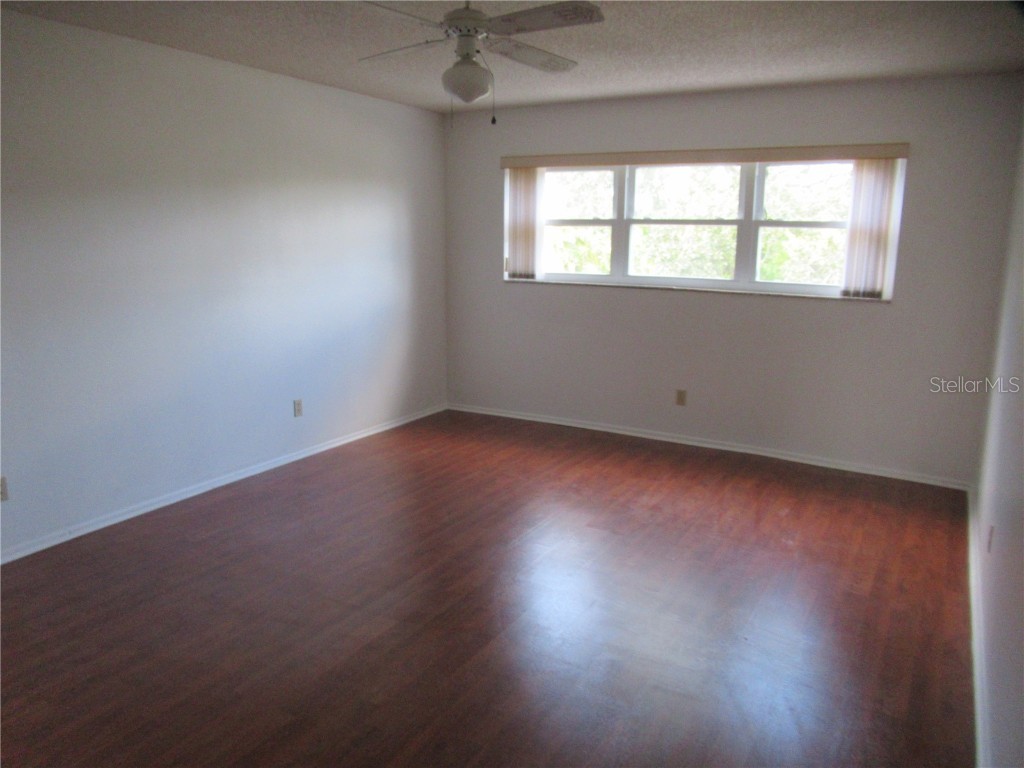 2286 Norwegian #66 Clearwater FL 33763 TB8443391 image19