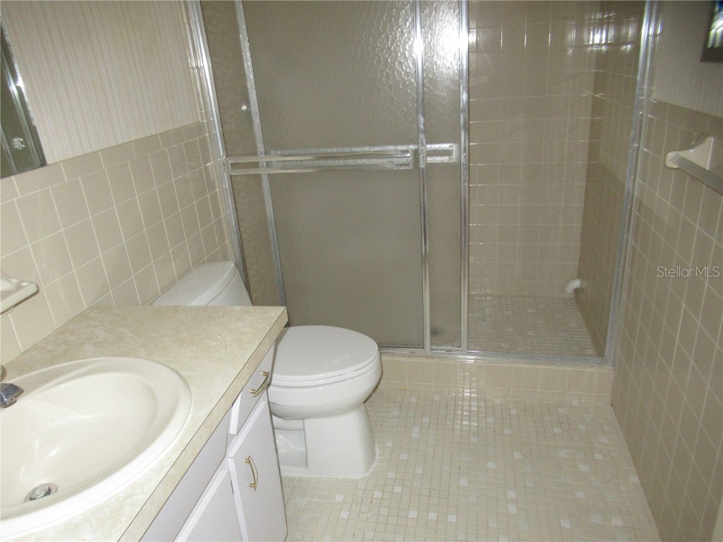 2286 Norwegian #66 Clearwater FL 33763 TB8443391 image24