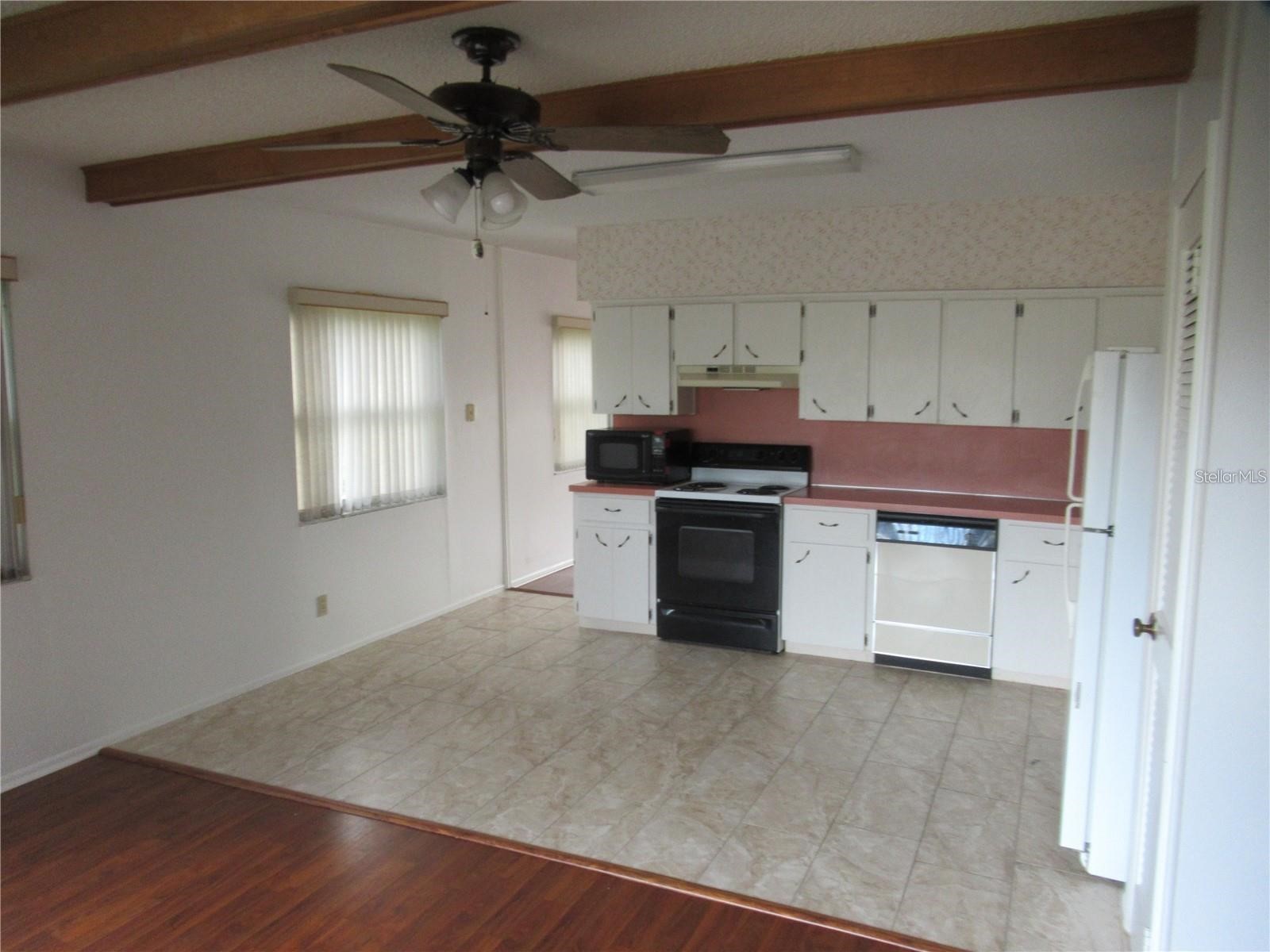 2286 Norwegian #66 Clearwater FL 33763 TB8510719 image9