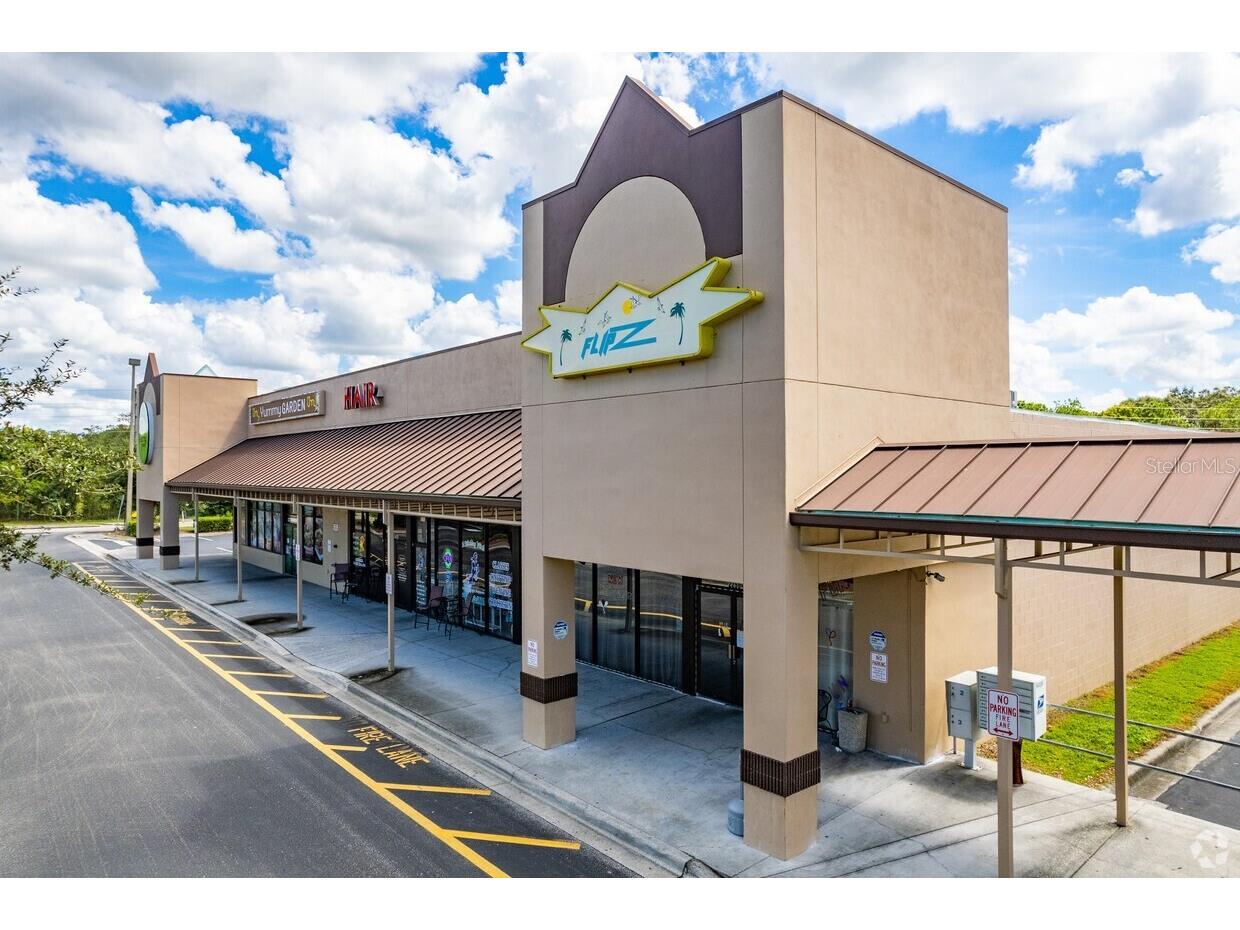 2288 Commercial Way Spring Hill FL 34606 TB8475803 image1