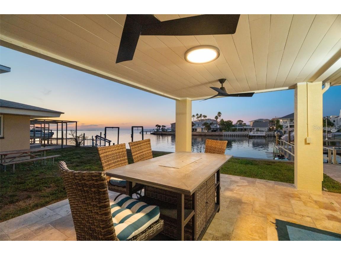 2288 Edythe Drive Dunedin FL 34698 TB8454277 image2