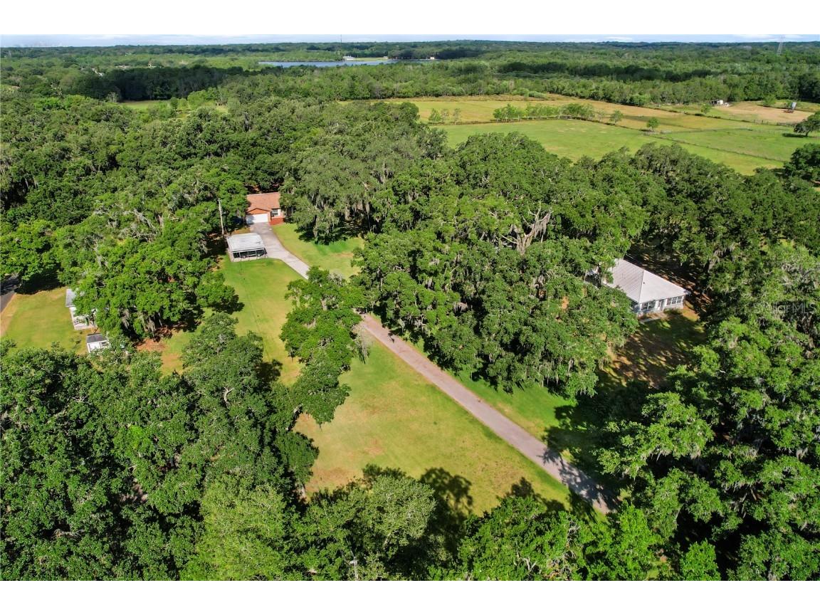 2288 N Valrico Road Seffner FL 33584 T3439251 image1