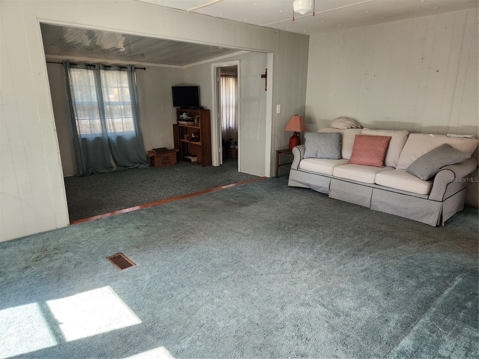 2289 Cr 436a Lake Panasoffkee FL 33538 OM717399 image14