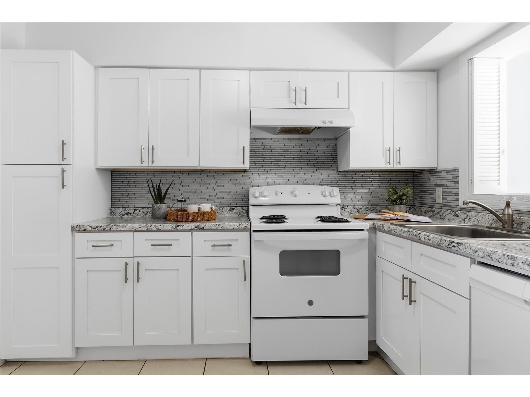 229 Andrea Drive Largo FL 33770 TB8481211 image14
