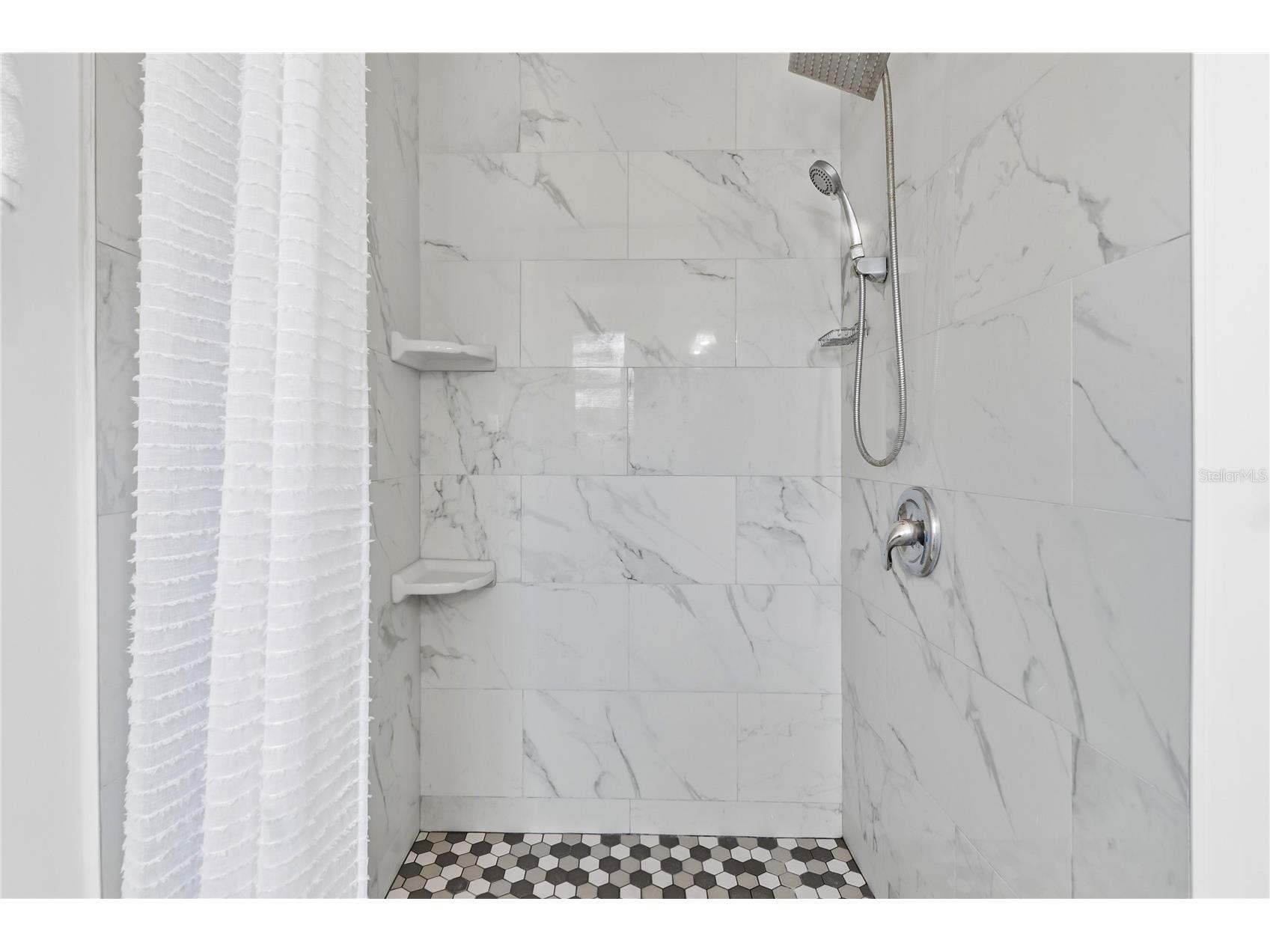 229 Andrea Drive Largo FL 33770 TB8481211 image25