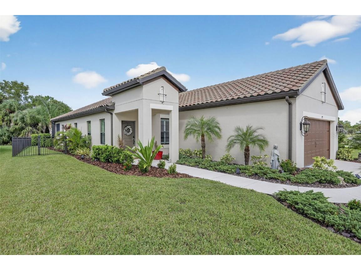 229 Brienza Loop Nokomis FL 34275 N6140608 image1