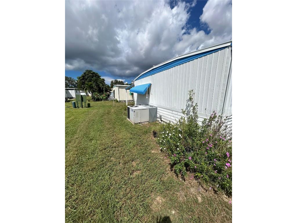 229 Dixie Lane Tarpon Springs FL 34689 TB8425388 image9