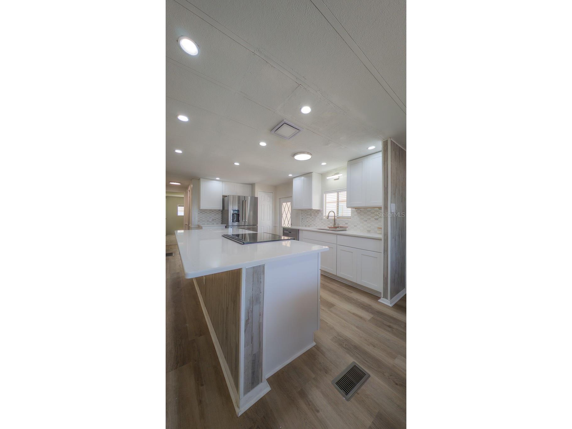 229 Dixie Tarpon Springs FL 34689 TB8494117 image41