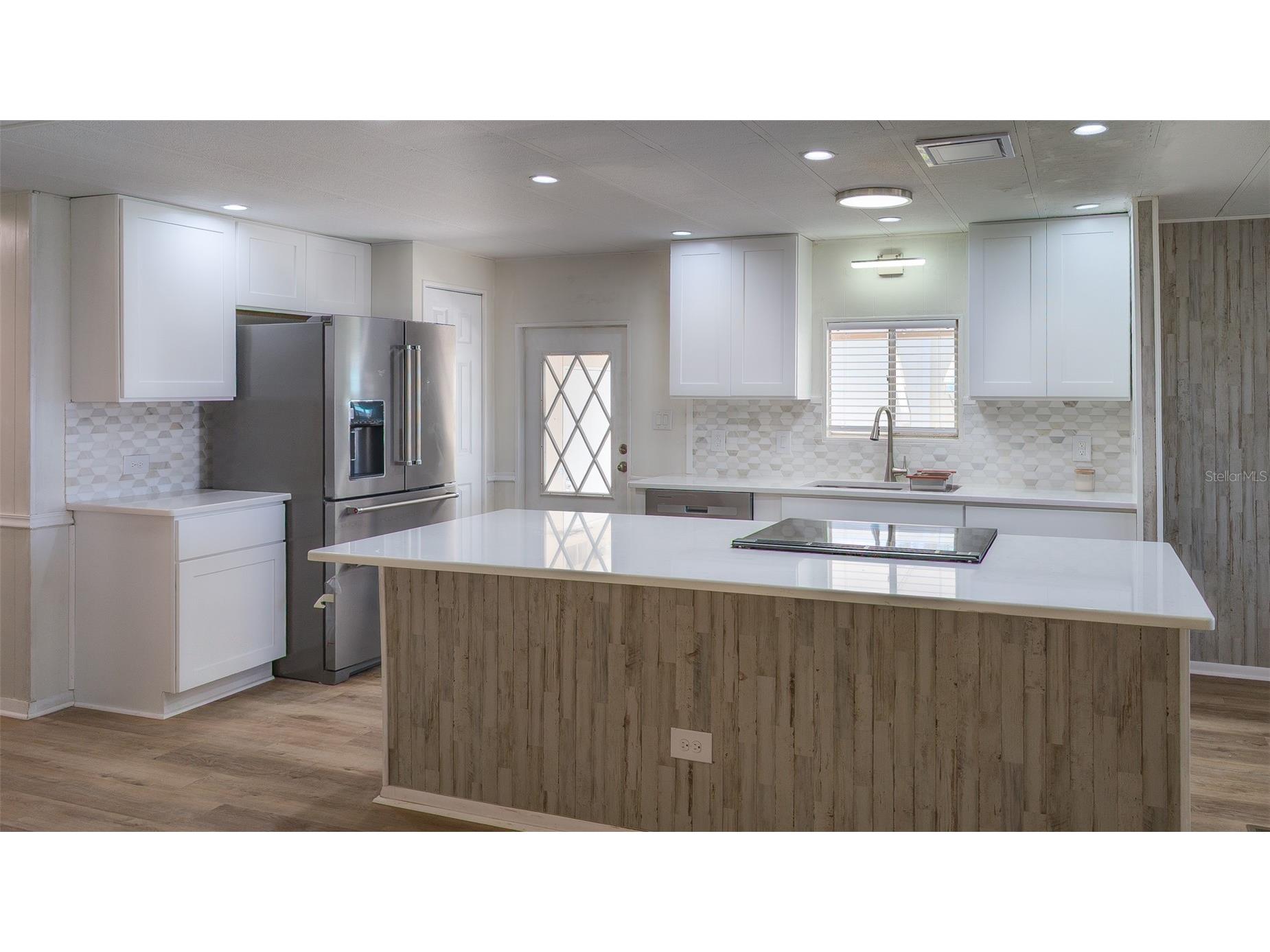 229 Dixie Tarpon Springs FL 34689 TB8494117 image42