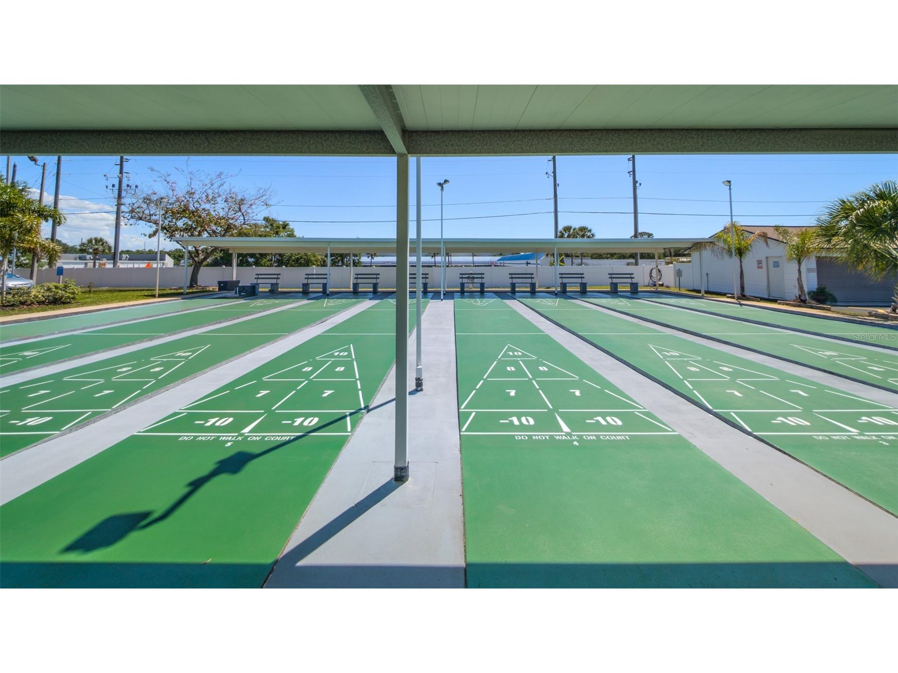 229 Dixie Tarpon Springs FL 34689 TB8494117 image57