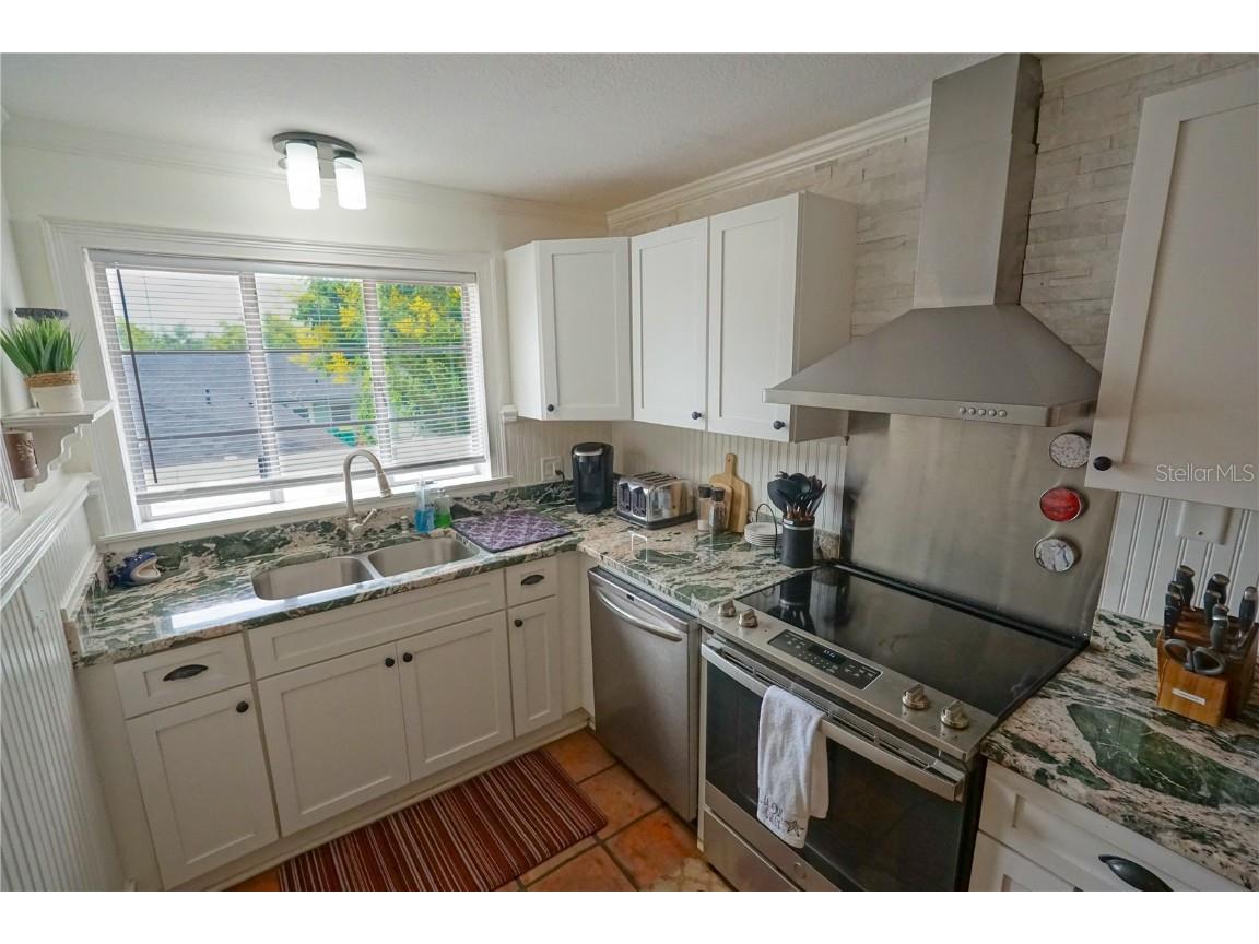 229 E 6th Avenue Mount Dora FL 32757 NS1086324 image15