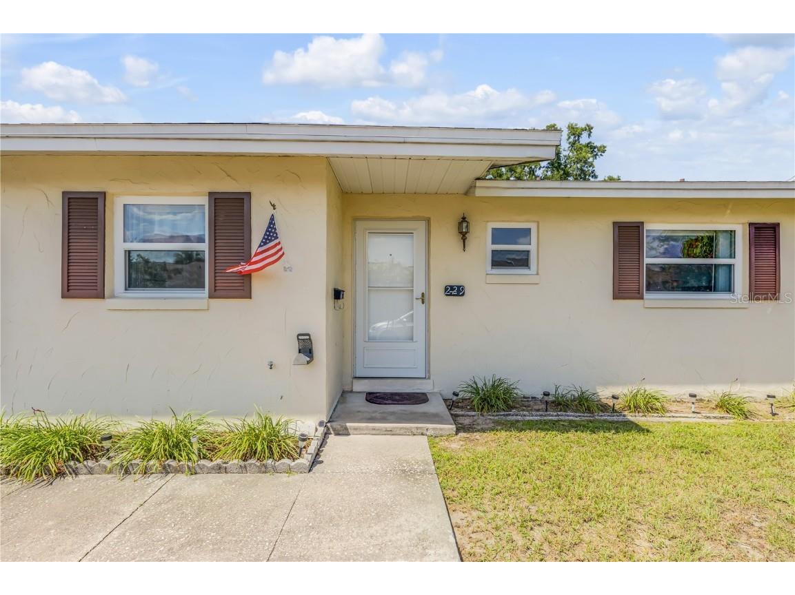 229 Elmwood Avenue Deland FL 32724 O6134852 image1