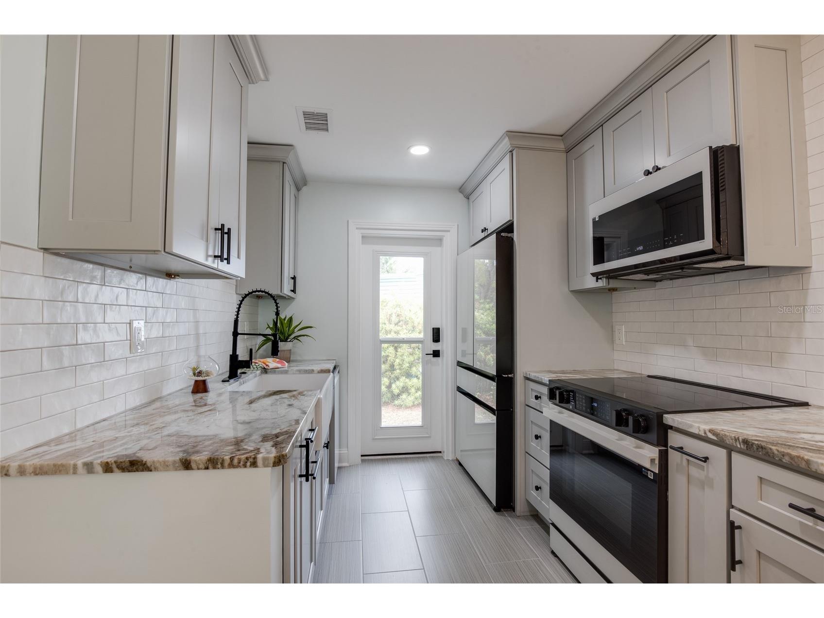 229 Lime Circle S Dunedin FL 34698 TB8448598 image12