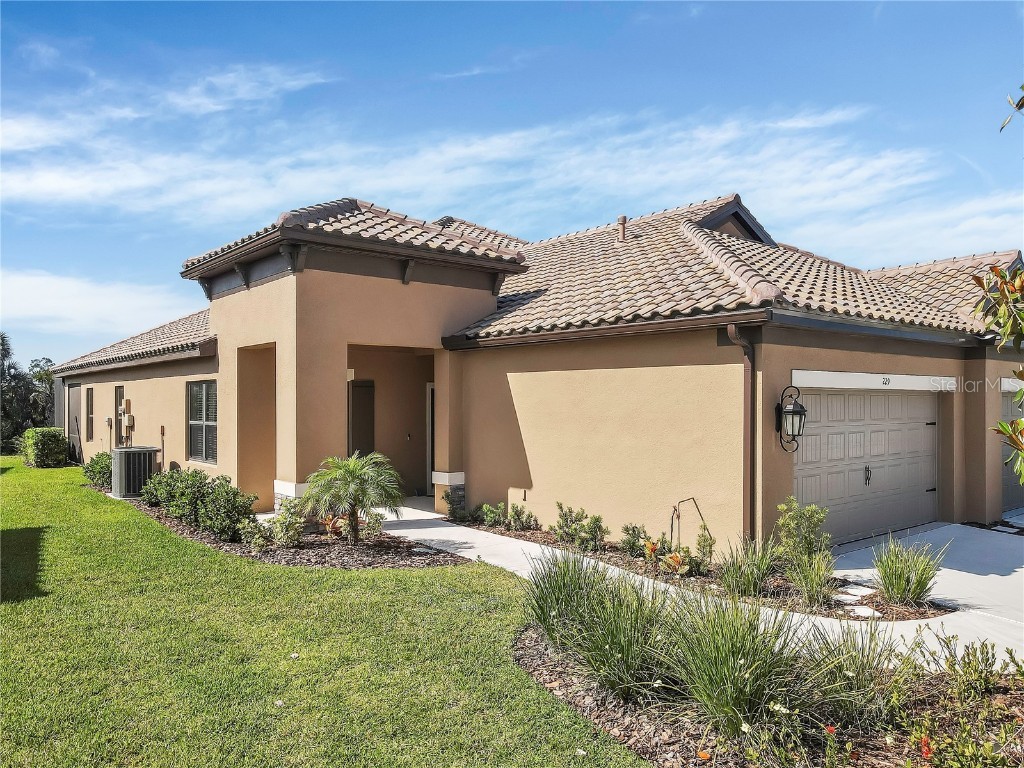 229 Palidoro Circle Nokomis FL 34275 C7491456 image1