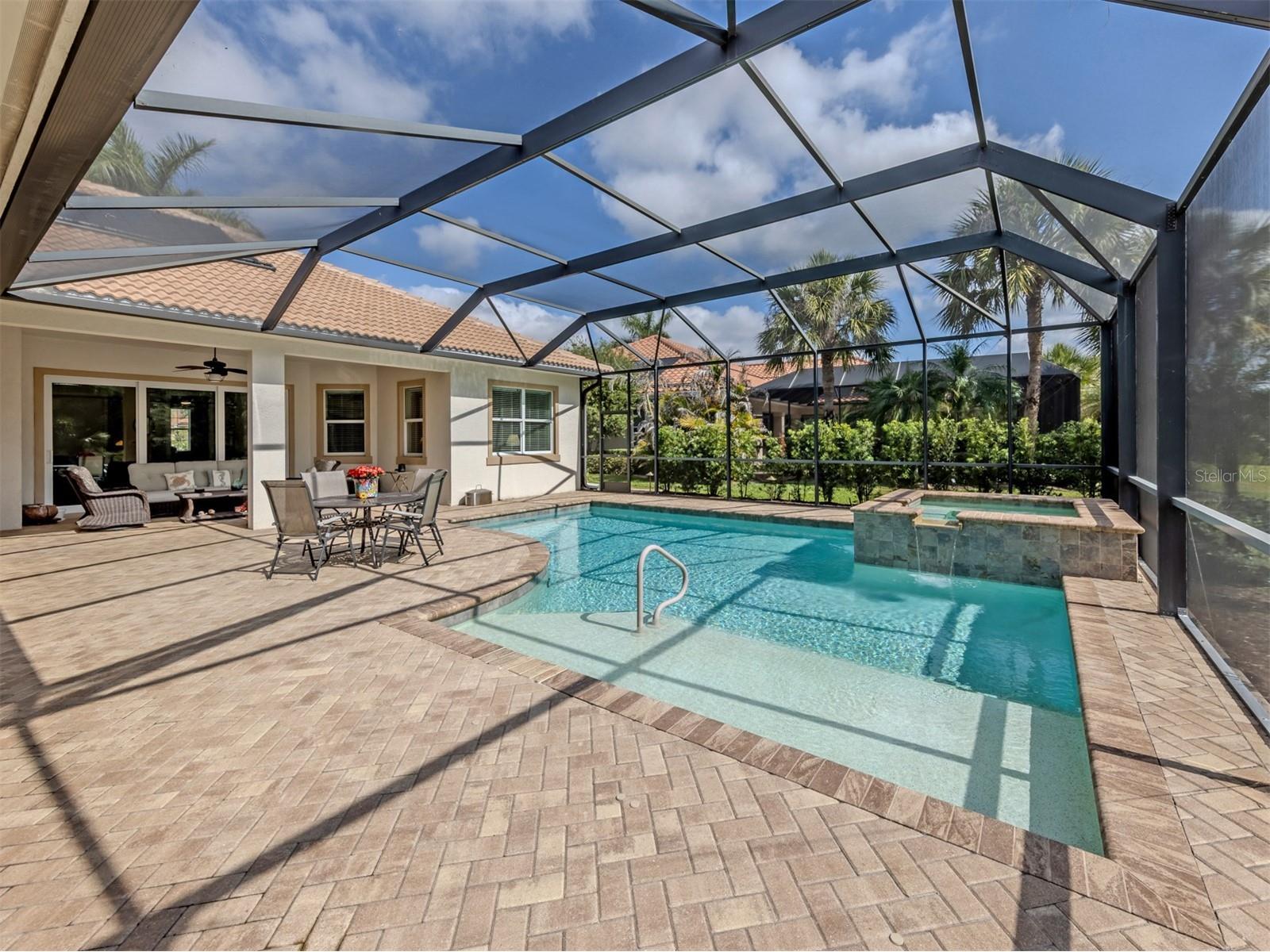 229 Portofino Drive North Venice FL 34275 N6144092 image17